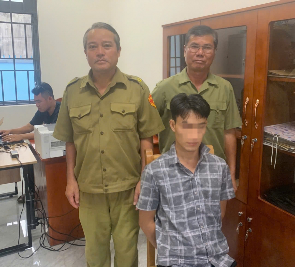 Bàn giao nghi can gây án đặc biệt nghiêm trọng